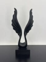 Wings of Elegance - Image 2
