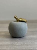 Porcelain apple decor - Image 3