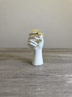Classic hand vase - Image 4