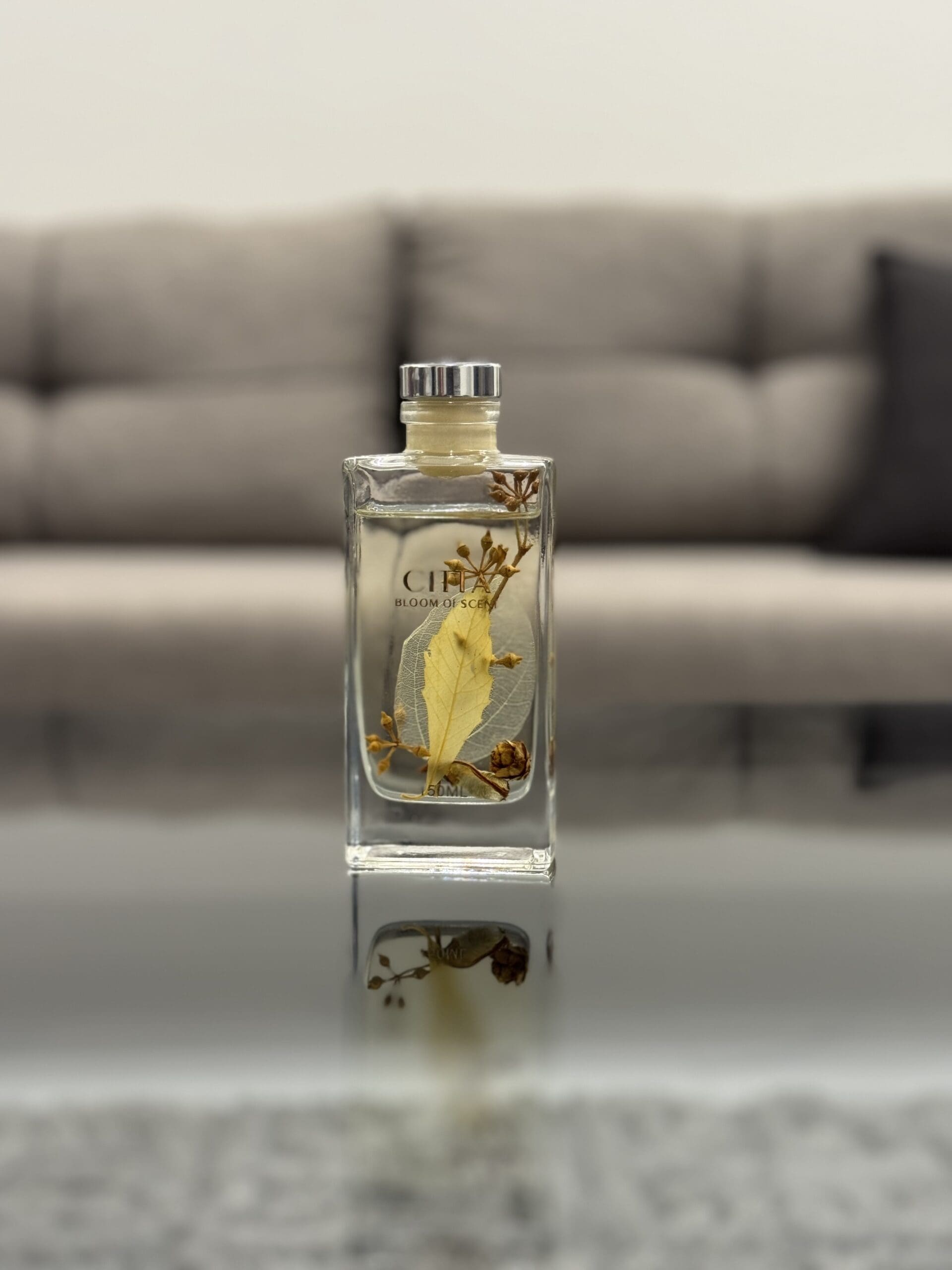 IMG_1140 Golden Leaf Luxury Diffuser - Image 1
