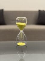 15-Minutes Hourglass - Image 2
